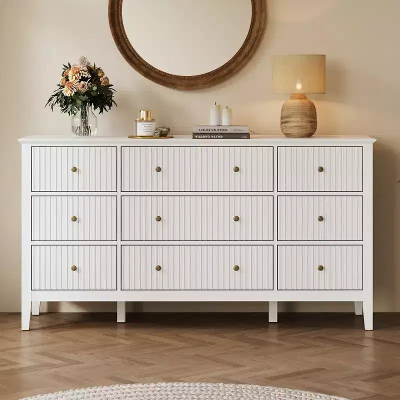 Heynemo Fluted 9 Drawer Dresser, 59 Wide Modern Chest of Drawers with Metal Handle, TV Stand Storage Organizer for Bedroom, Living Room, White