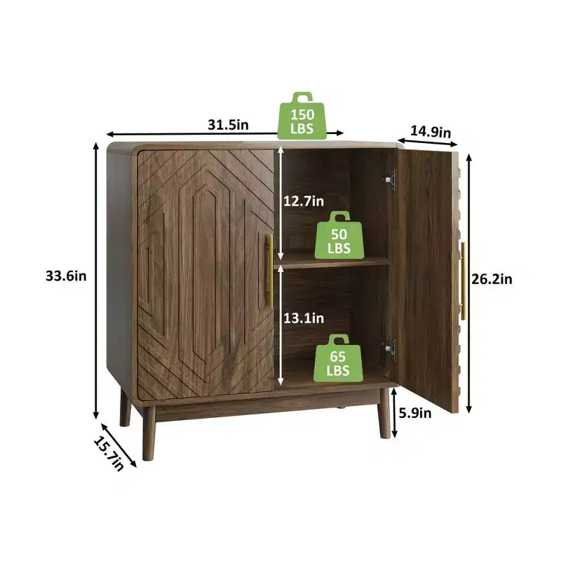 Meuble de rangement rustique en bois avec portes sculptées et étagères réglables