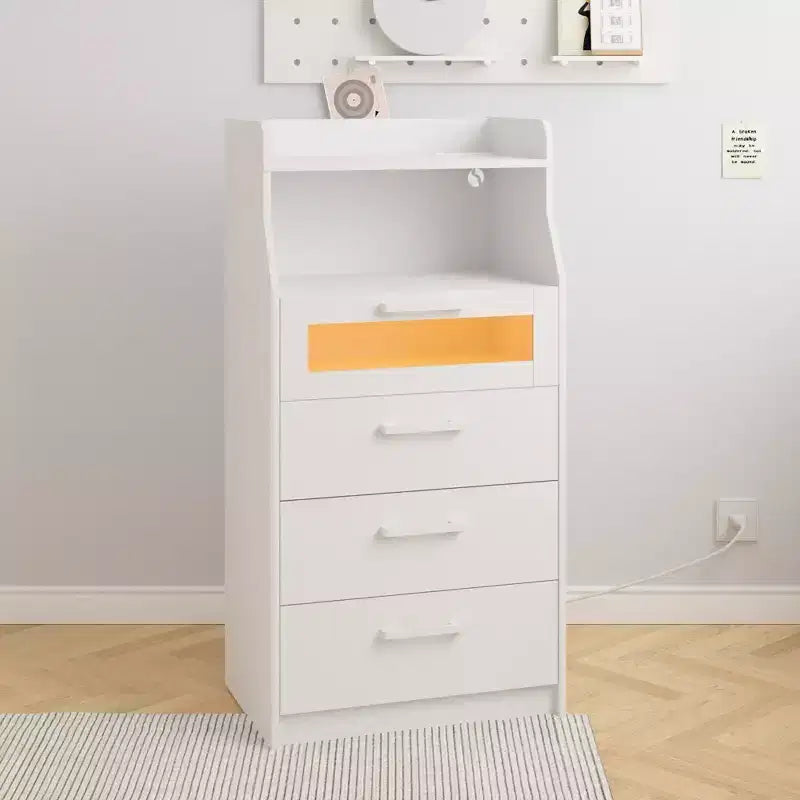 Grande commode blanche Coiffeuse moderne avec lumières LED et station de charge