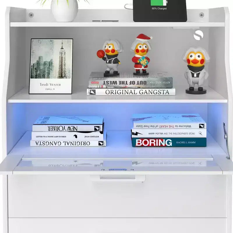Grande commode blanche Coiffeuse moderne avec lumières LED et station de charge