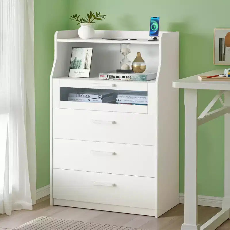 Grande commode blanche Coiffeuse moderne avec lumières LED et station de charge