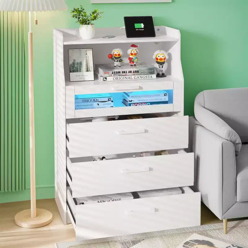 Grande commode blanche Coiffeuse moderne avec lumières LED et station de charge